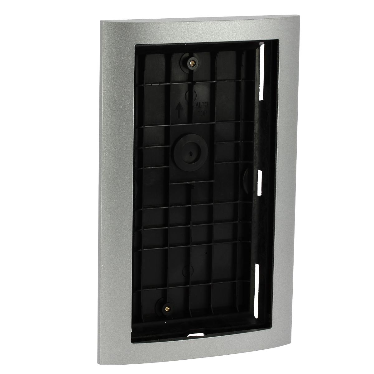 FLUSHMOUNT METAL BOX EXTERNAL PANEL