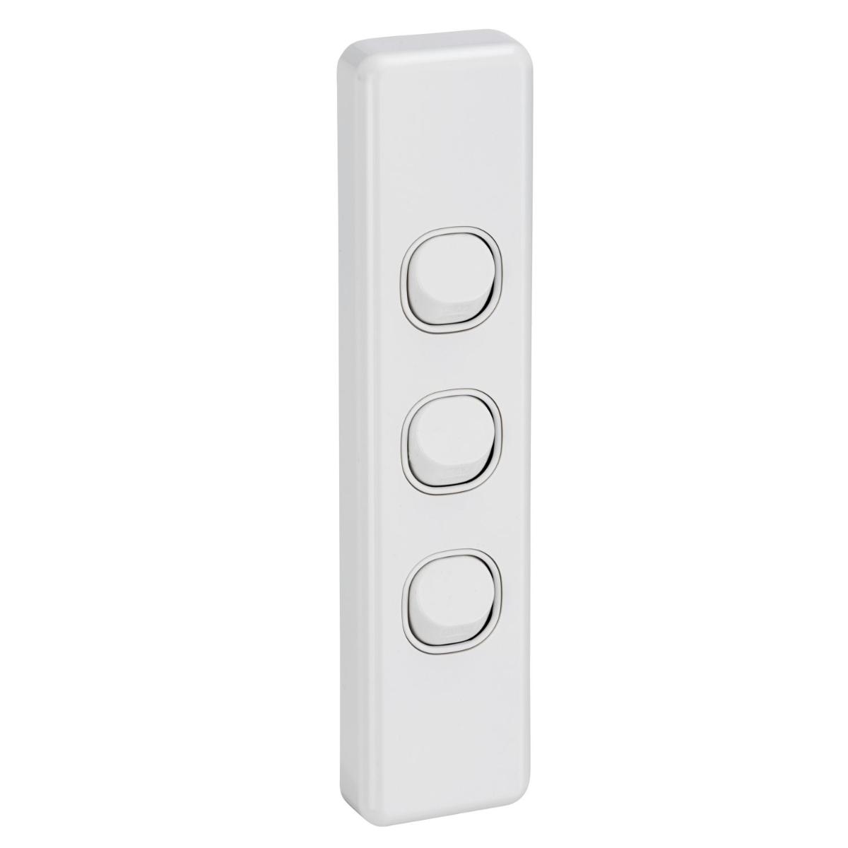 SWITCH 3GANG ARCHITRAVE 10A WHITE