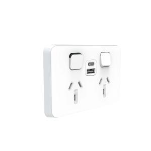 ICONIC DBL GPO + USB A+C 10A VIV WHT ICONIC DBL GPO + USB A+C 10A VIV WHT
