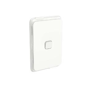 ICONIC SWITCH VERT 1G 10A IP44 VIV WHT ICONIC SWITCH VERT 1G 10A IP44 VIV WHT
