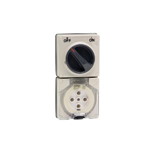 OUTLET SWITCHED IP66 5PIN 32A 500V LE GR
