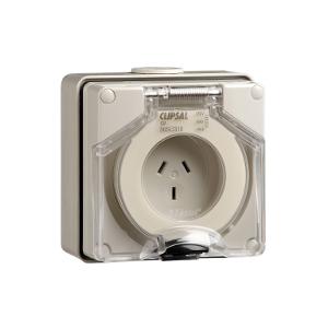 OUTLET SOCKET IP66 3PIN 10A 250V R/WHT