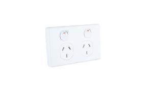 C2000 DBL GPO 250V 10A S/P WHITE C2000 DBL GPO 250V 10A S/P WHITE