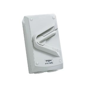 WHB W/P ISOLATOR IP66 3P 40A RESIST GREY WHB W/P ISOLATOR IP66 3P 40A RESIST GREY