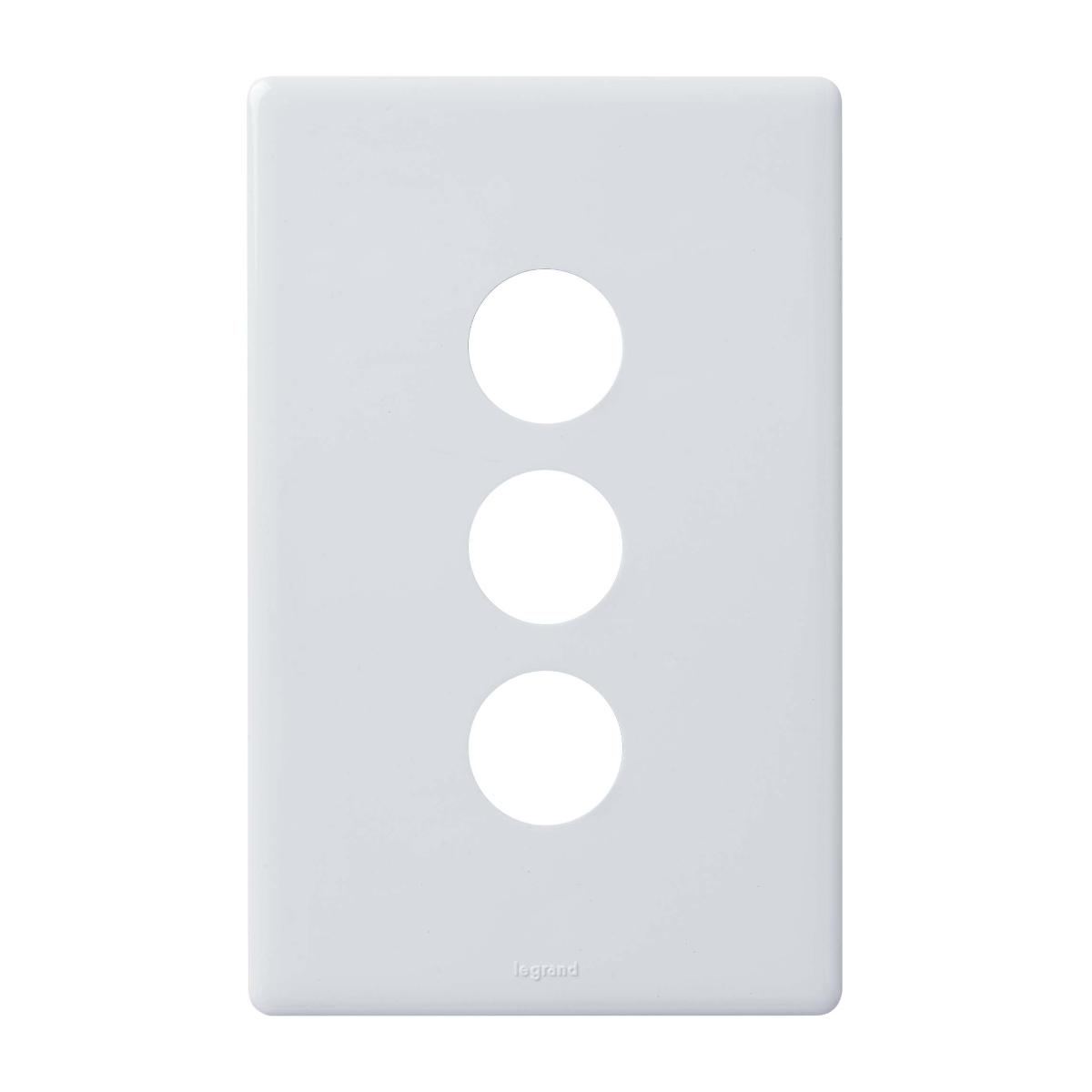 3 GANG SWITCH 10AMP LIGHT/FAN/HEAT