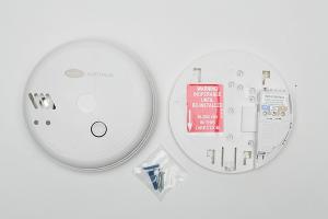 PHOTOELECTRIC SMOKE ALARM + 9V BACKUP