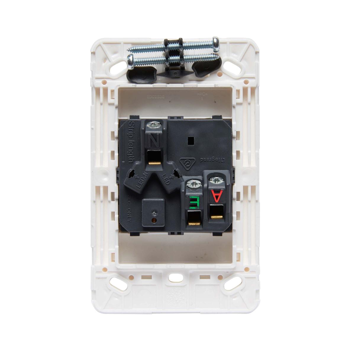 VIVO WHITE GLOSS COVERPLATE