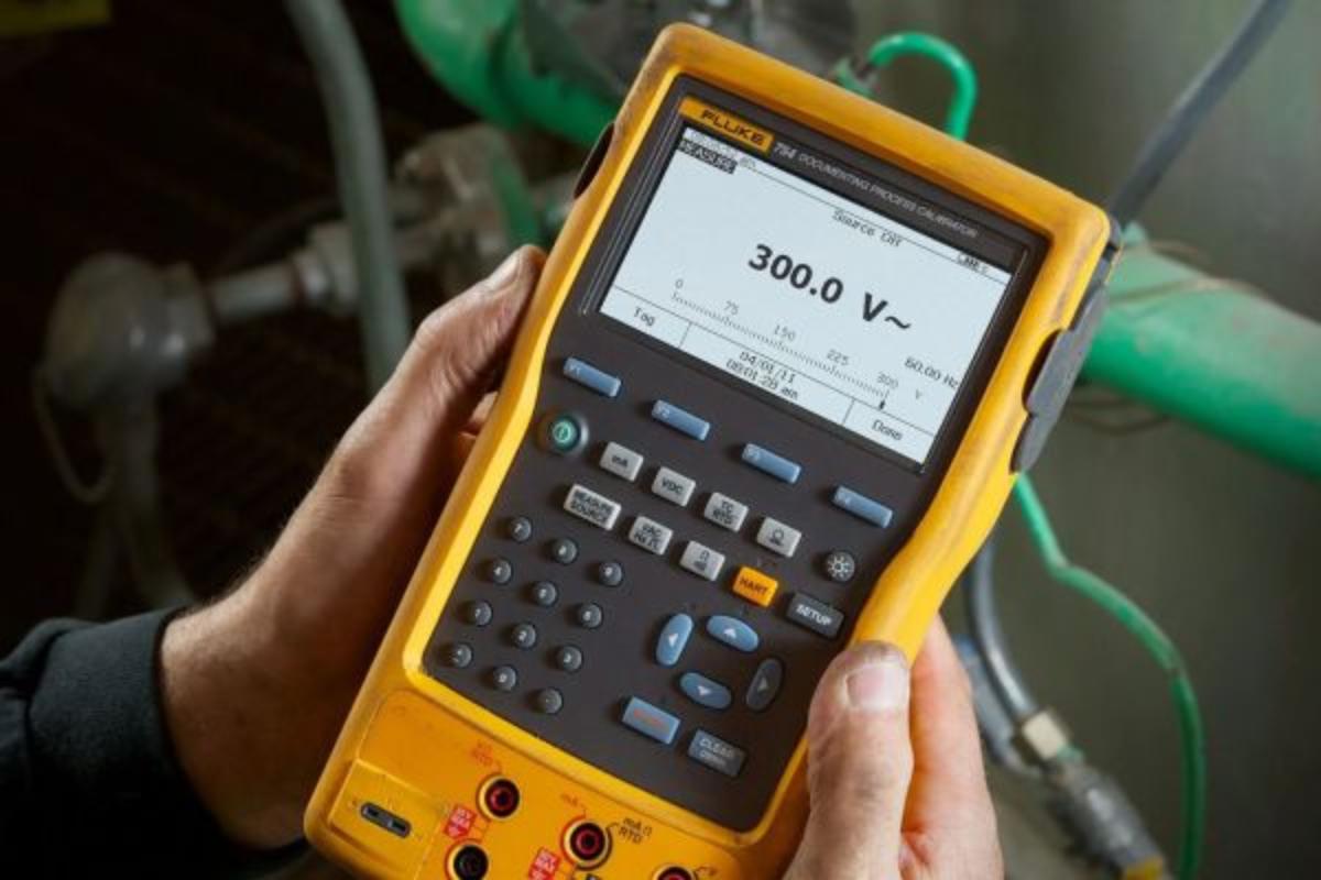 753 DOCUMENTING PROCESS CALIBRATOR