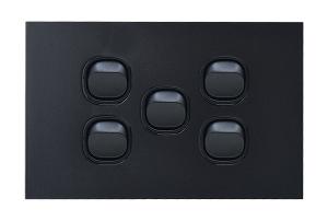 CLOUD LEOP SWITCH HORIZ 5G 20A MATT BLK CLOUD LEOP SWITCH HORIZ 5G 20A MATT BLK