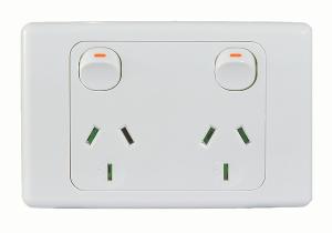 COUGAR DOUBLE GPO 10A HORIZ WHITE COUGAR DOUBLE GPO 10A HORIZ WHITE