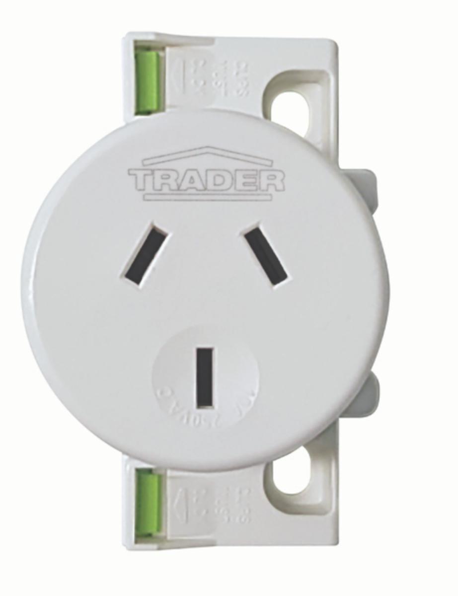 HYENA QUICK CONN SURF SOCKET 10A 3P WHT