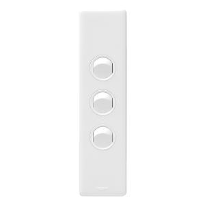 E-DED ARCHITRAVE 16A 3-GANG SWITCH WHITE E-DED ARCHITRAVE 16A 3-GANG SWITCH WHITE