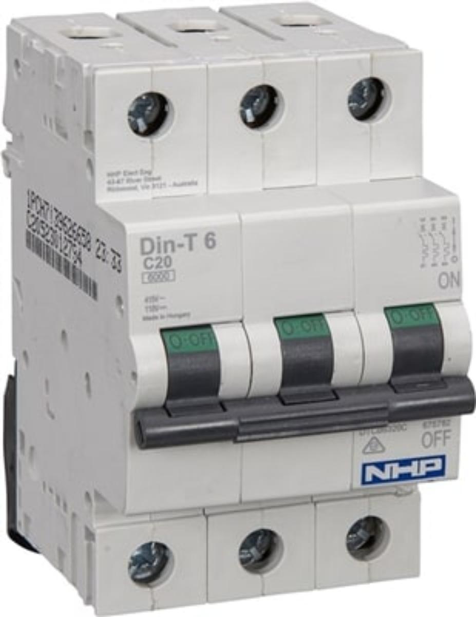 MCB DIN-T6 3P 63A 6KA C CURVE 3 MODULE