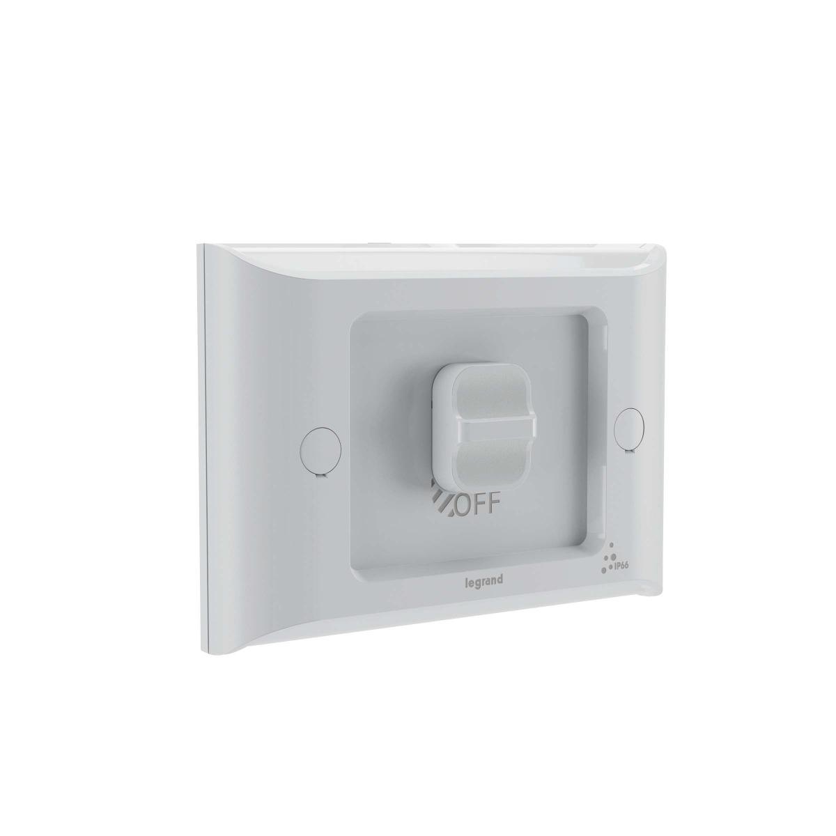 AQUA LIFE SGPO 10A IP53 W USB A/C SURFAC